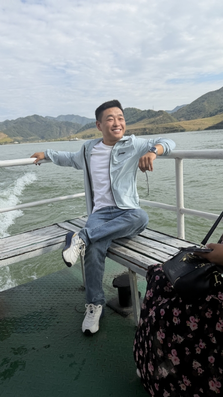 烟花易笑的第三张照片--滨州相亲服务中心