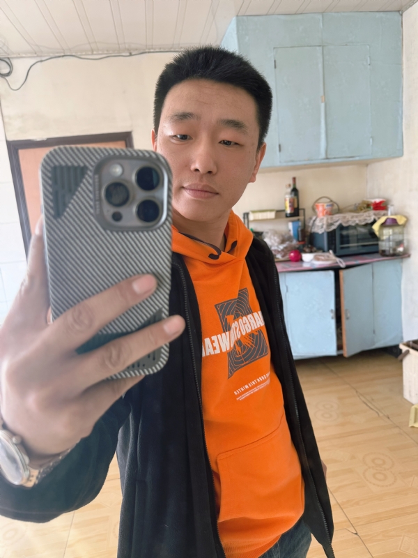 烟花易笑的第五张照片--滨州相亲服务中心