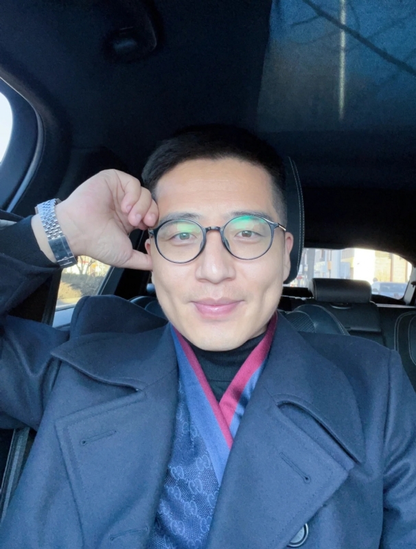 只为与你相遇的第二张照片--滨州相亲服务中心