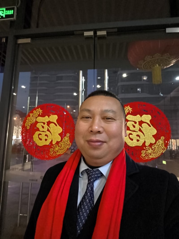 半百悟红尘的第一张照片--滨州相亲服务中心