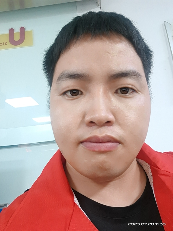 匆忙的第二张照片--滨州相亲服务中心