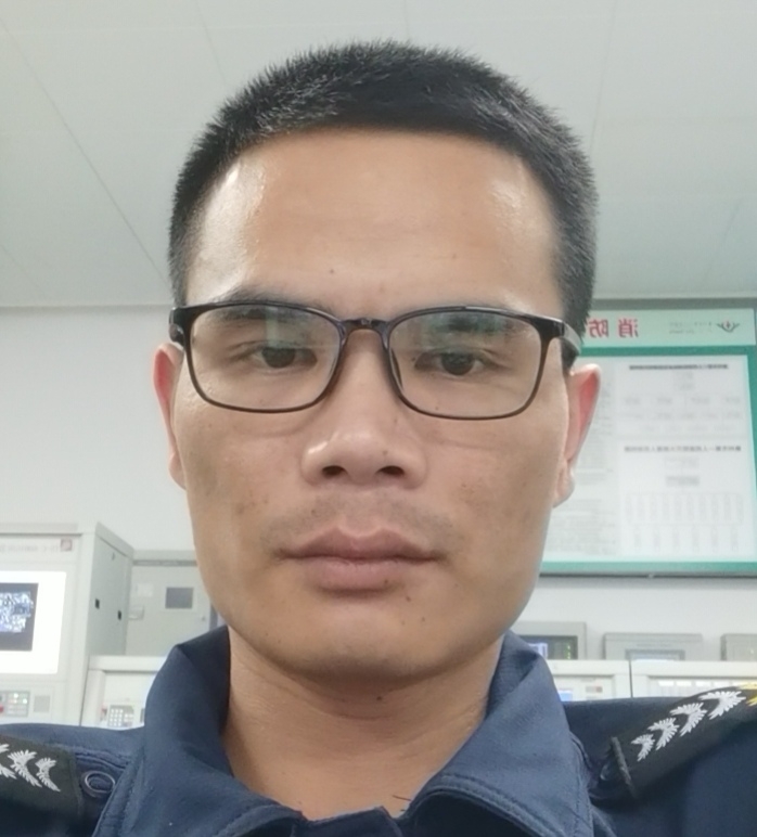 一直都在的第三张照片--滨州相亲服务中心