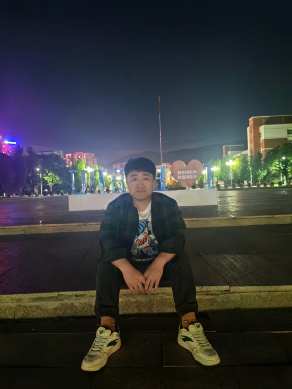 芽儿呦的第二张照片--滨州相亲服务中心