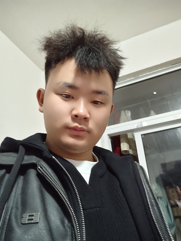 阿龙找对象的第一张照片--滨州相亲服务中心