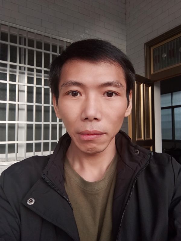 万紫千红的第二张照片--滨州相亲服务中心