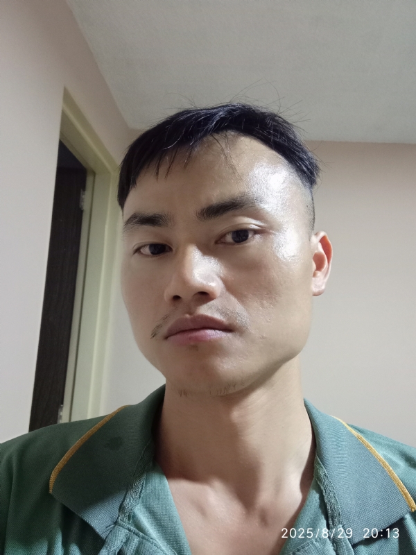 自简的第二张照片--滨州相亲服务中心