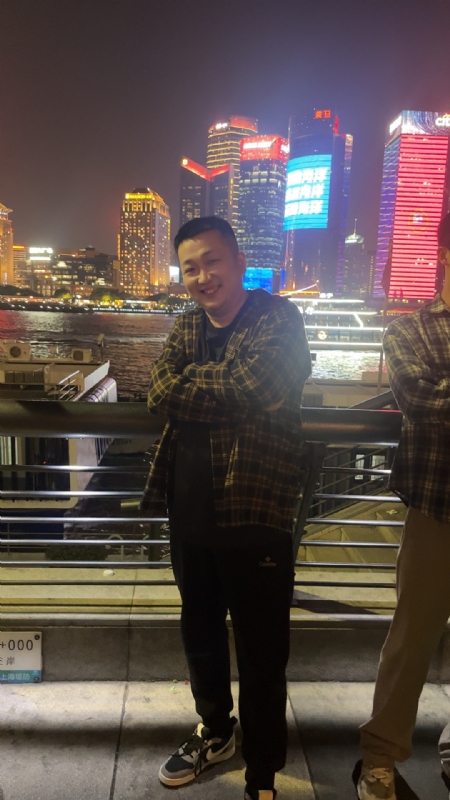 爱你一生一世的第二张照片--滨州相亲服务中心