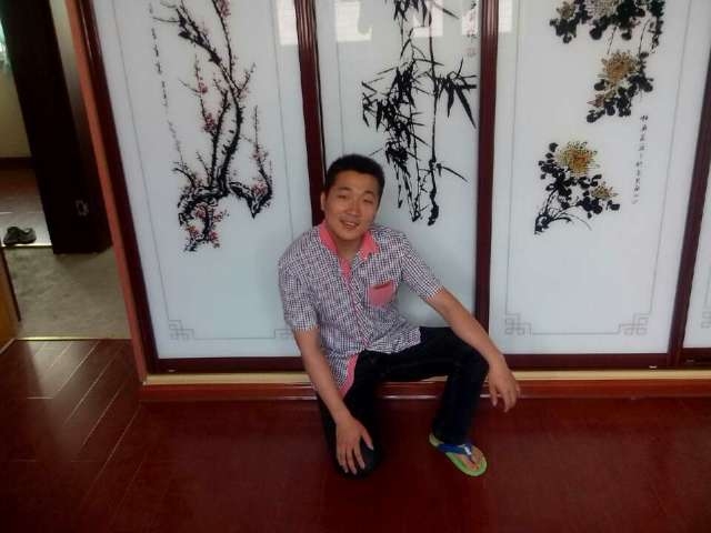 爱你一生一世的第三张照片--滨州相亲服务中心