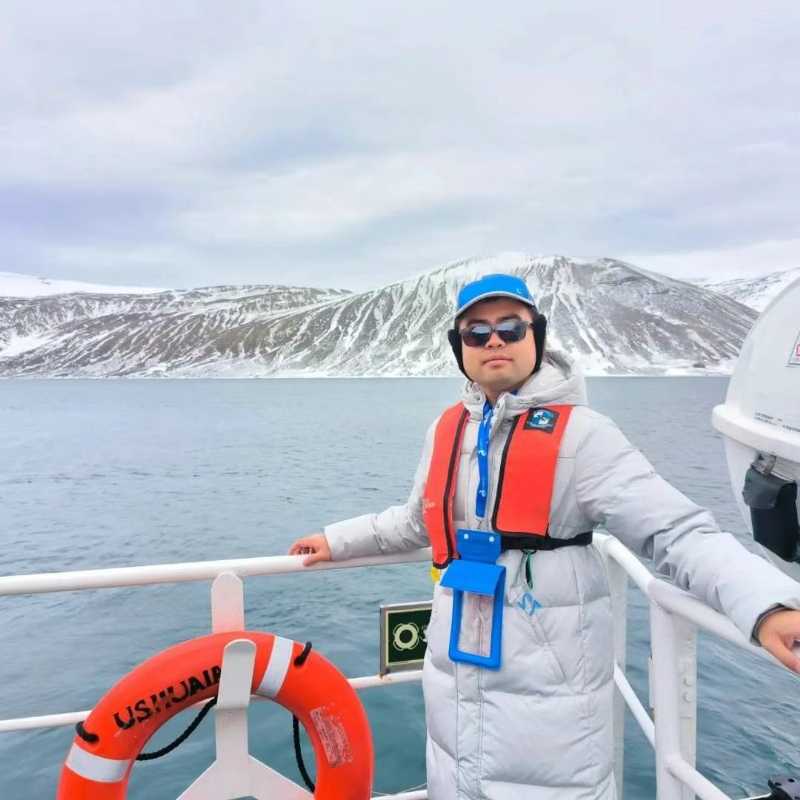 欢乐的笑的第三张照片--滨州相亲服务中心