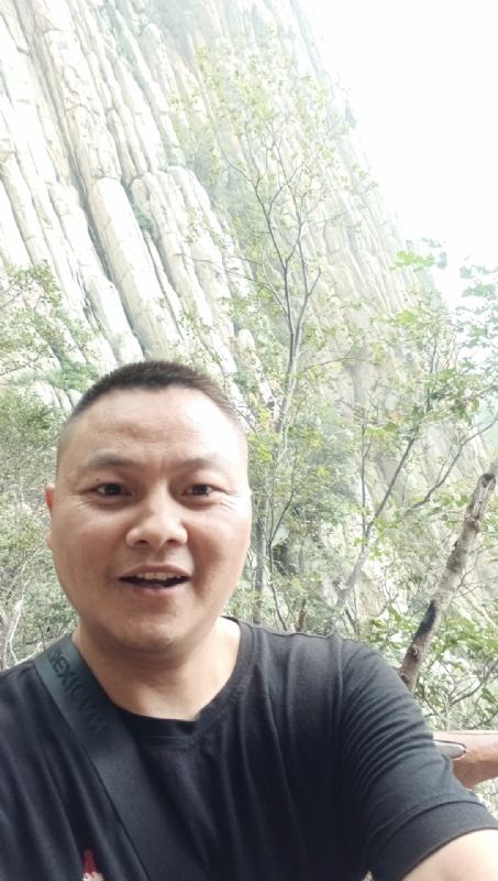 W微信的第二张照片--滨州相亲服务中心