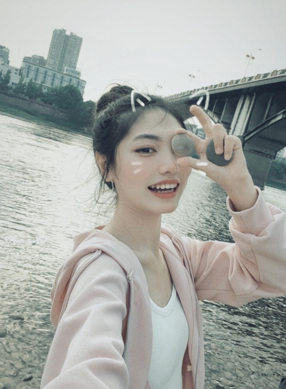 昭十晰的第二张照片--滨州相亲服务中心